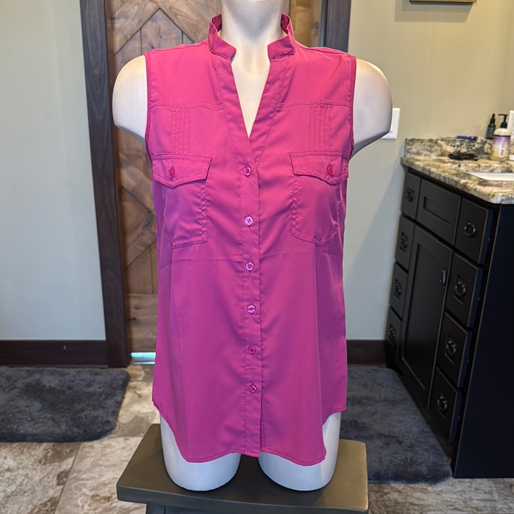 Pink Sleeveless Button-Down Blouse with Mandarin Collar